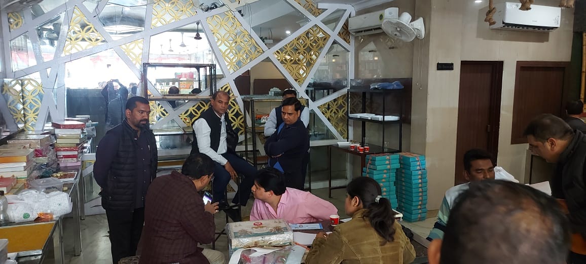 GST team raided Ramchandra Sahay Sweets and Bakers, restaurant was being operated illegally