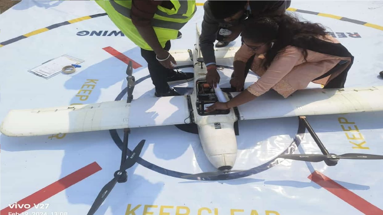 CG NEWS: medicines and blood samples supply by drone, medicines sent from Ambikapur to Udaipur PHC