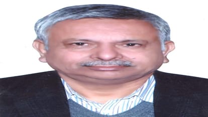 AMU: सर सैयद अकादमी के निदेशक बने प्रो.शाफे किदवई, अंग्रेजी आळर उर्दू में लिखीं 12 पुस्तकें Prof. Shafe Kidwai becomes director of Sir Syed Academy