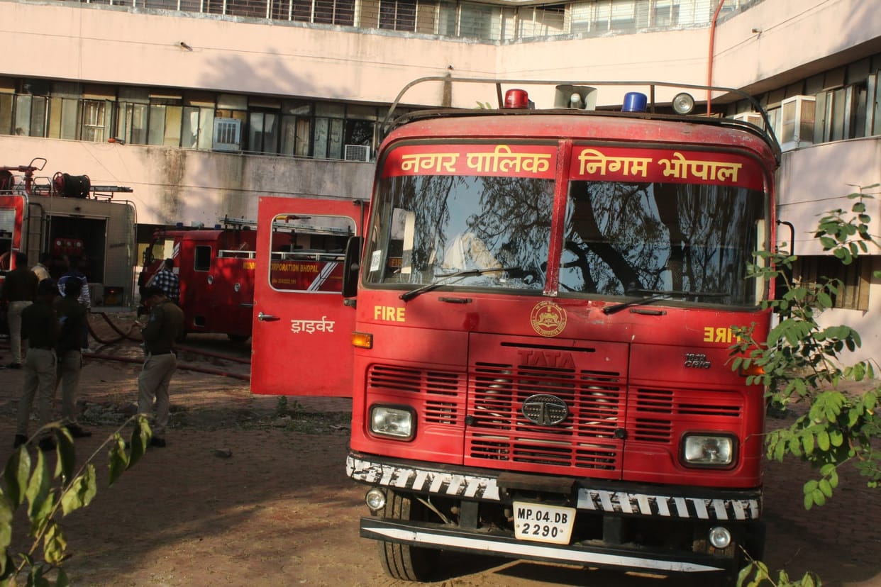 MP News: Fire again on the fourth floor of Satpura Bhavan, documents were burnt in June last year also