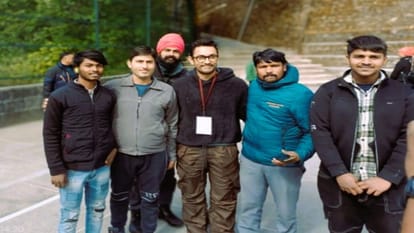Bollywood actor Aamir Khan reached Woodstock School in Mussoorie crowd of fans gathered to see him