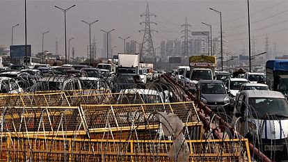 In view of the farmers protest 3000 soldiers deployed on the Ghazipur border