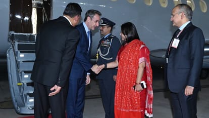 केंद्रीय मंत्री मीनाक्षी लेखी ने प्रधानमंत्री क्यारीकोस मित्सोटाकिस का किया स्वागत।