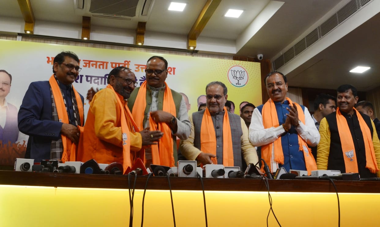 Bijnor News: SP leader and former MP Shishram Singh Ravi joined BJP in Lucknow