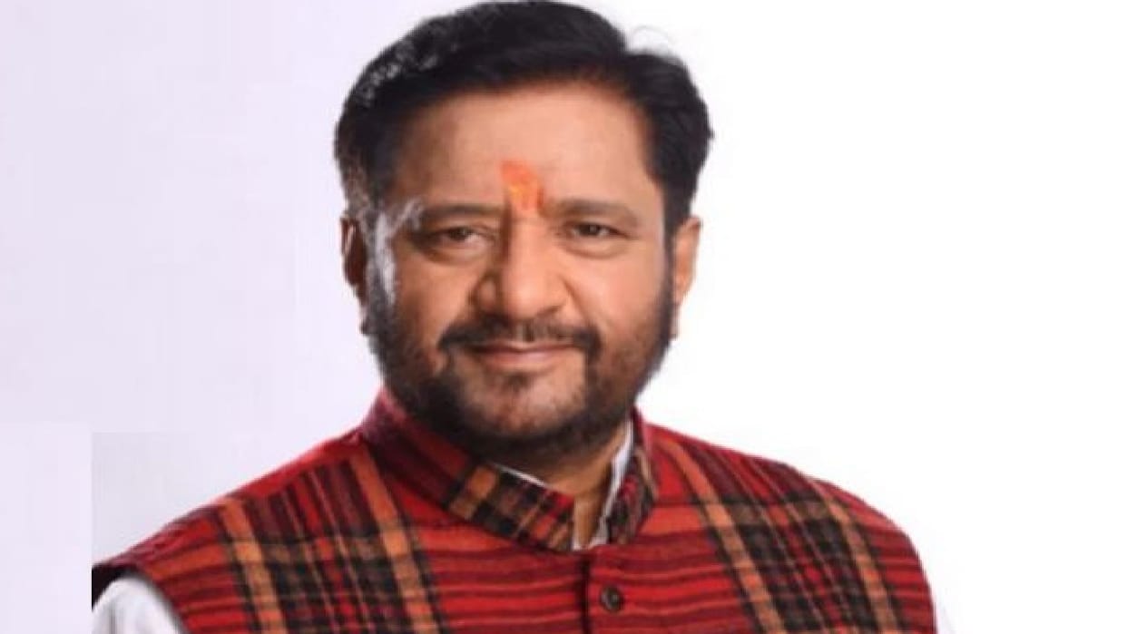 SP declared Praveen Singh Airan as candidate from Bareilly lok sabha seats