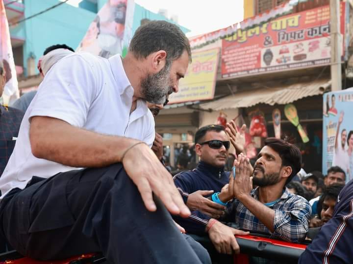 Election 2024 Congress still hopes to get moradabad lok sabha Samajwadi Party leader not ready to leave seat
