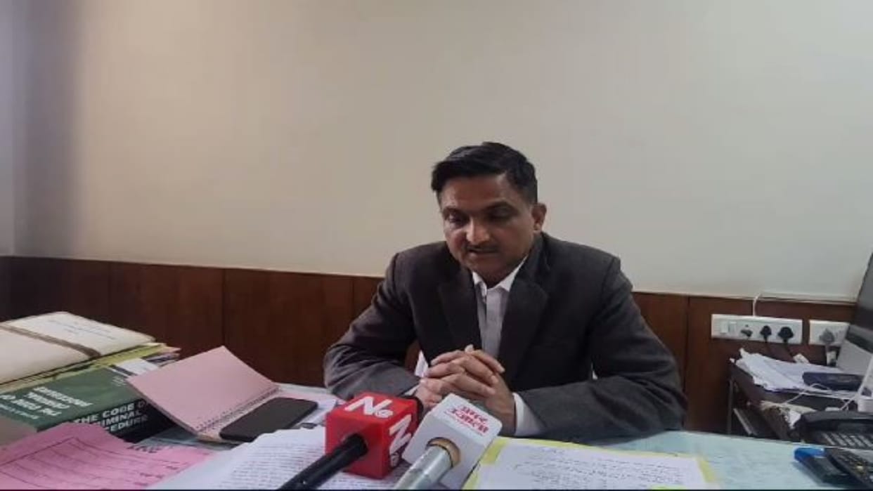 Rajasthan News: Main accused related to paper leak case arrested from Nepal border, one had a reward of 50000