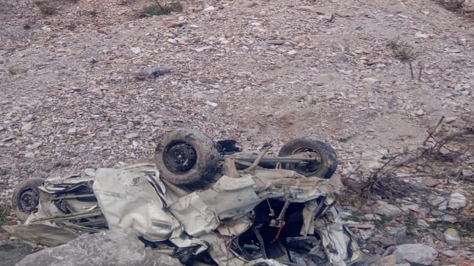 Uttarakhand Tehri Big Accident car Fell into Ditch six people died Dead Bodies Covered Photos