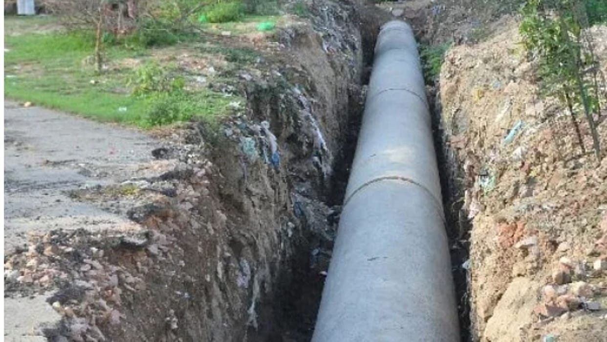 Work incomplete Gram Panchayats in Varanasi water supply certificate issued