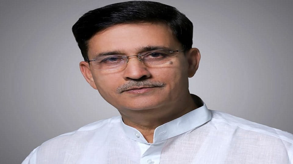Yogendra Pal Singh Tomar resigns from the post of National Secretary of SP