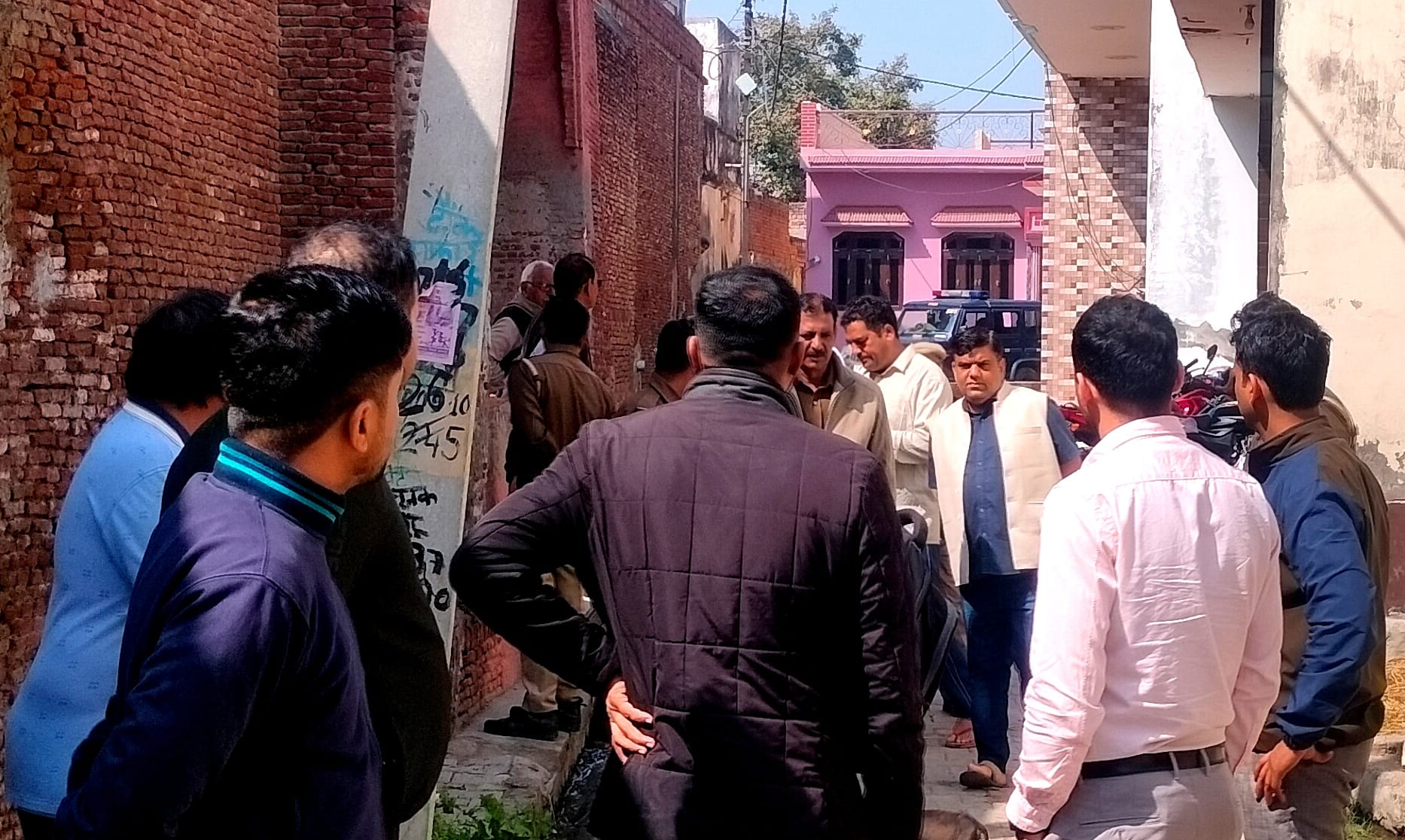 CBI raided ancestral mansion of former Governor Satyapal Malik in Baghpat, see pictures