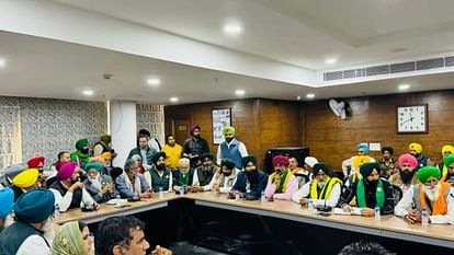 किसान आंदोलन: SKM का अहम फैसला; 26 फरवरी को देशभर में ट्रैक्टर मार्च, 14 मार्च को दिल्ली में महापंचायत Farmers will do tractor march across the country on 26th February