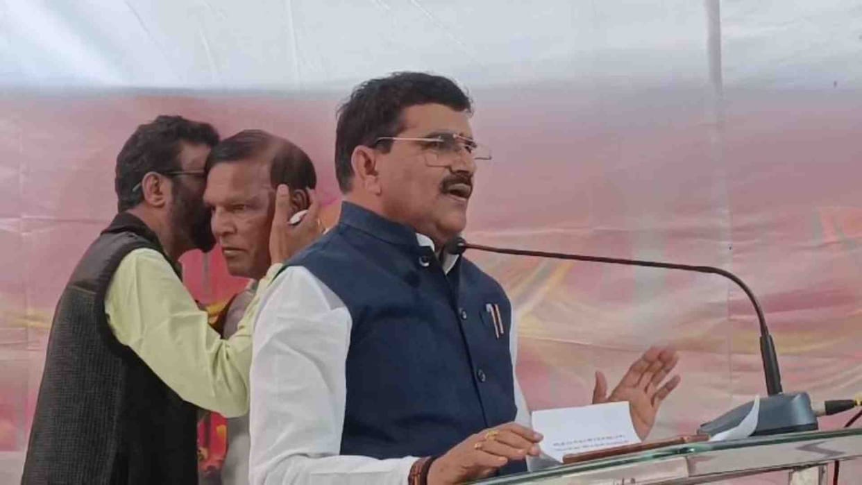 Khandwa News: BJP MP made verbal attack on Jitu Patwari's statement