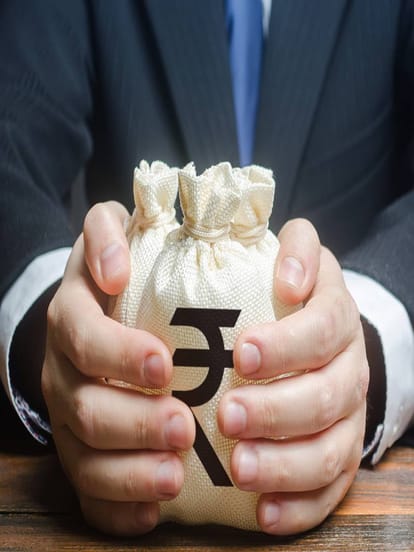 Moradabad: Online link sent to businessman, thugs again played a big game, cheated him of Rs 27 lakh