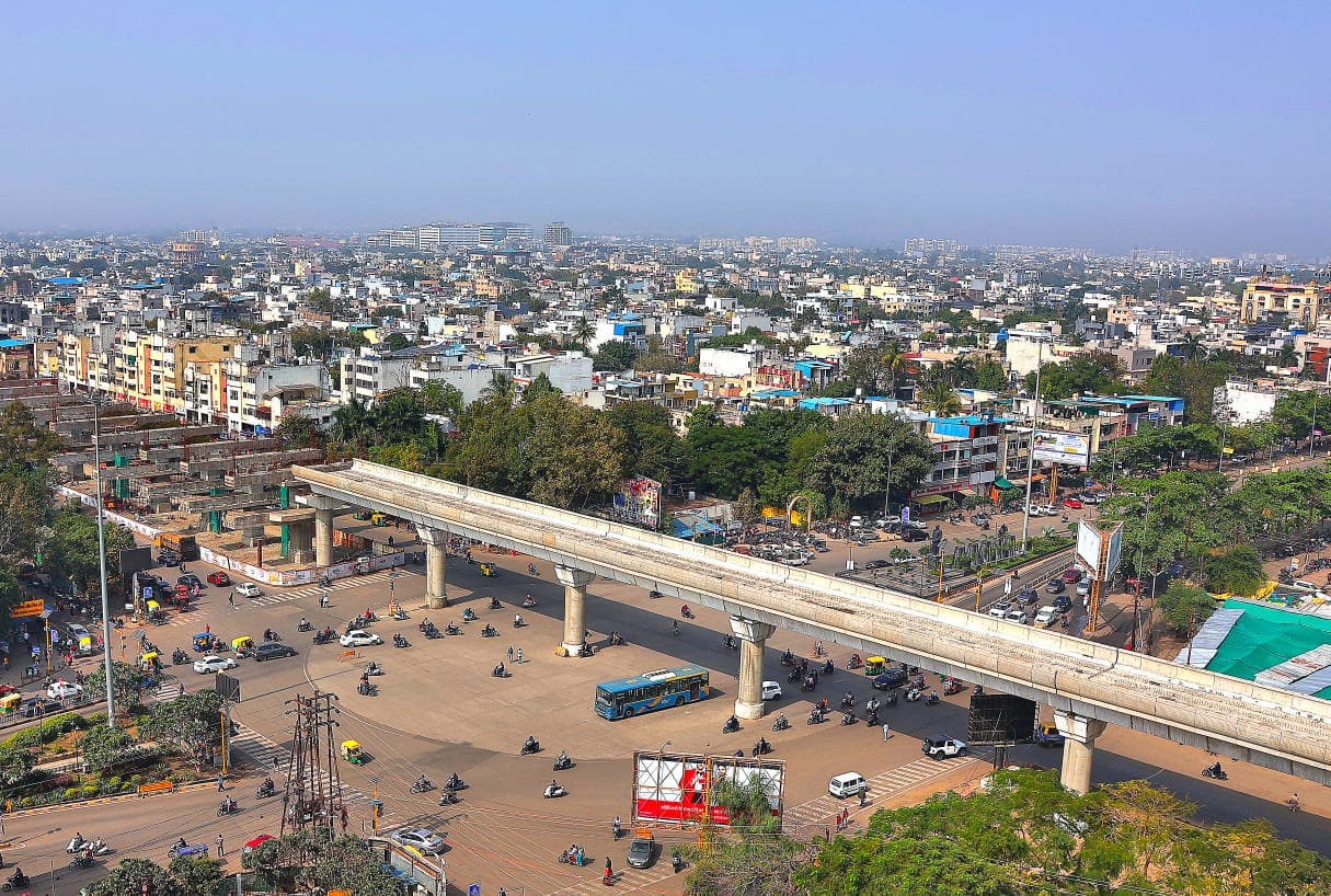 Indore: Farmers are not ready to give four hundred acres of land of 19 villages within the scope of 35 kilomet