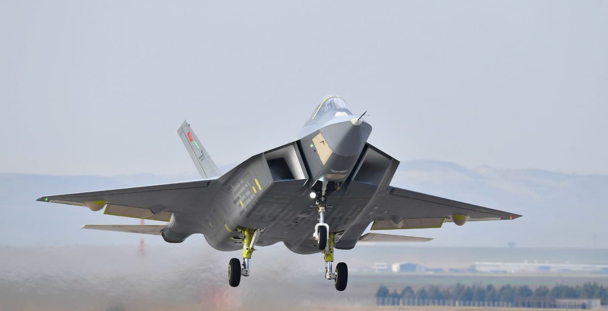 turkey home built fifth generation fighter jet kaan conduct first SUCCESSFUL flight