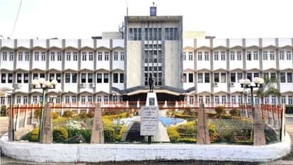 Vidisha Ragging News: Ragging of junior students by encircling the hostel