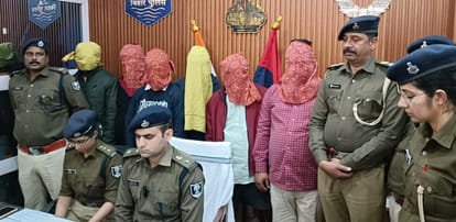 Bihar News : दो लाख में नवजात बेचता था यह गैंग, पुलिस ने डॉक्टर-नर्स समेत 10 को पकड़ा तो हुआ बड़ा खुलासा Bihar News: 10 members of child lifter gang arrested in Patna; Bihar Police, newborn theft, doctor
