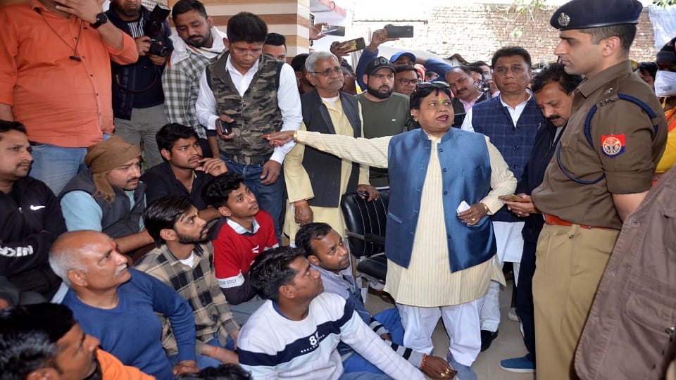 Uproar over bringing RSS leader to police station after being pushed