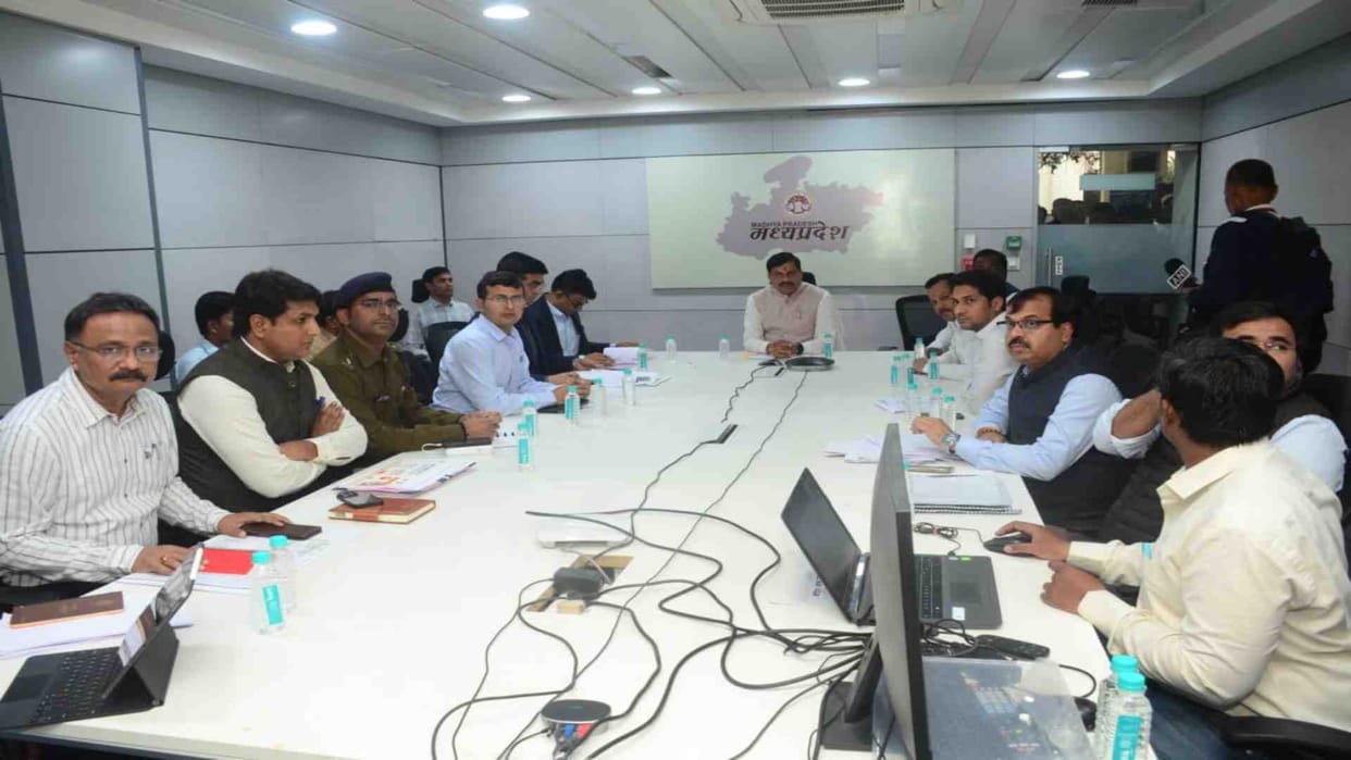 Dr. Mohan Yadav reviewed the preparations for Vikramotsav and Vikram Trade Fair.