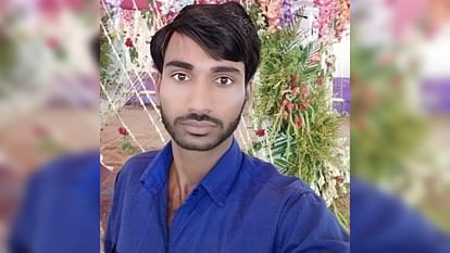 Bihar Love Story: बहन की मांग में भाई का सिंदूर; ऐसे शुरू हुई प्रेमकथा, जानें HP पुलिस ने क्यों किया गिरफ्तार Jehanabad: Youth puts vermillion on cousin sister's head; Himachal Pradesh Police arrested absconding couple