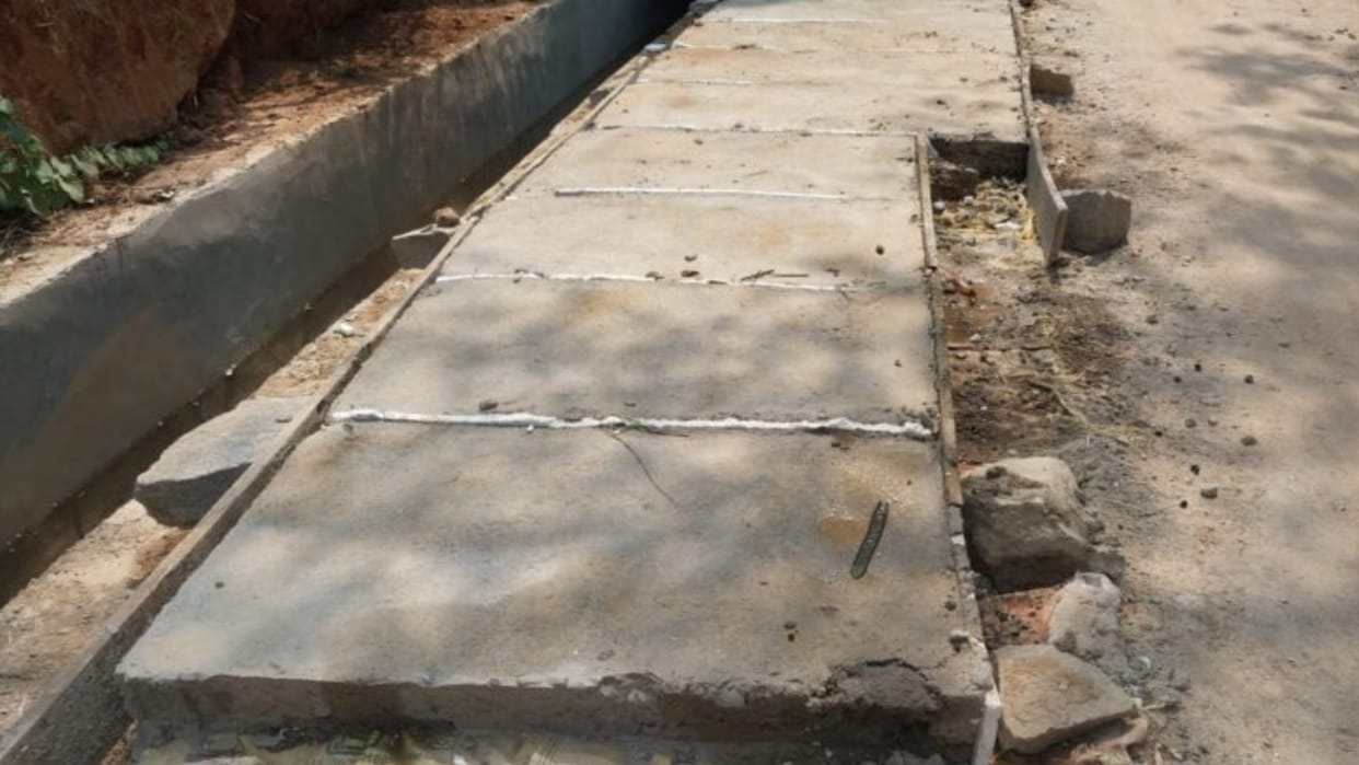 Less rebar found in construction of drain, fine of one lakh with order for investigation