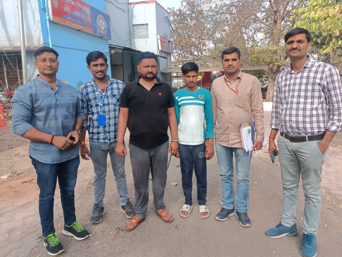 Bhopal Crime: Fraudsters cheated by posing as CM's OSD, two arrested