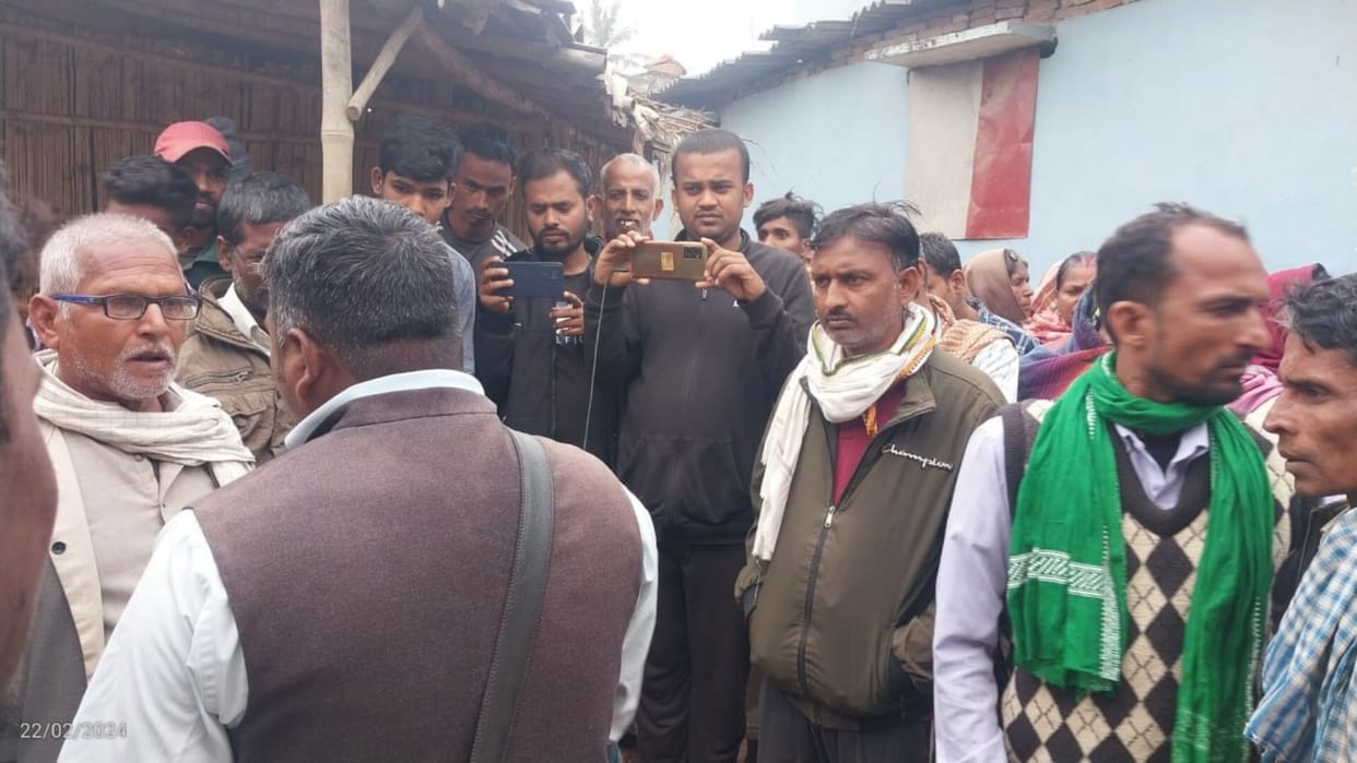 Sitamarhi News: Dead body of married woman found in suspicious condition; Bihar Police, suicide case