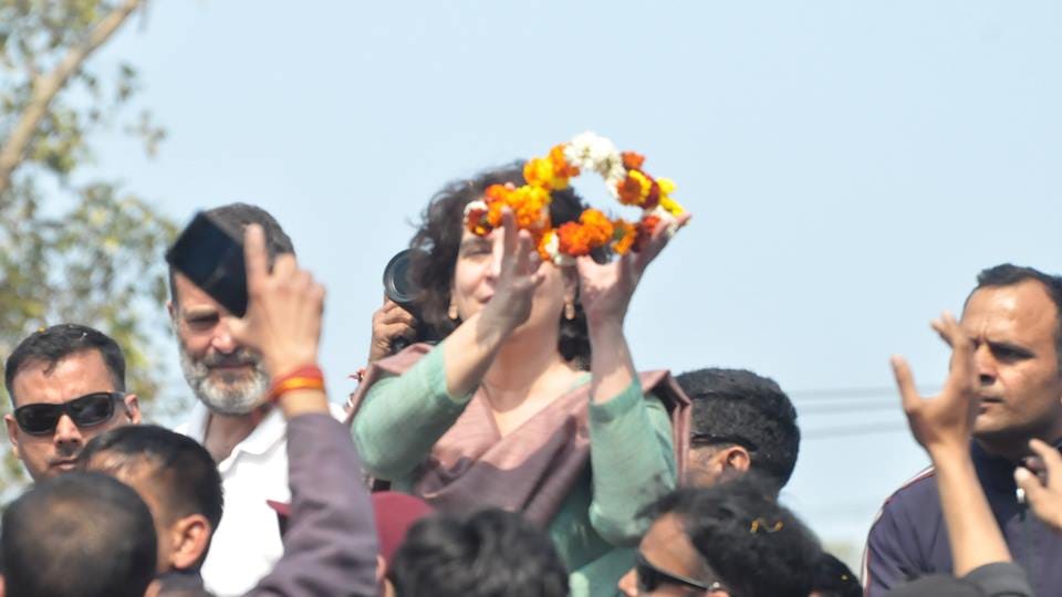 Bharat Jodo Nyay Yatra: Priyanka touched heart of Moradabad, caressed children and even asked their names