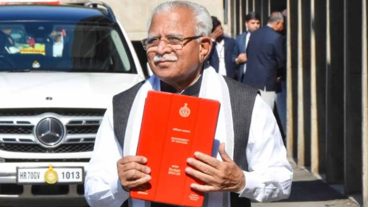 Govt will provide financial assistance to one lakh poor families in Haryana for installing solar panels