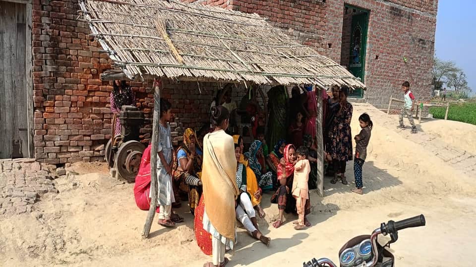 kasganj Accident Created Chaos In Village nagala kasa etah up news