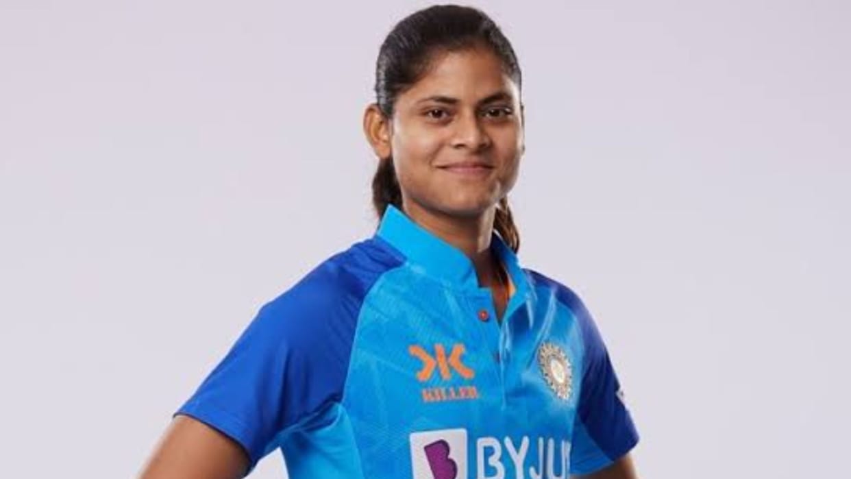 Women IPL T20 two girls of jaunpur selected in women IPL team