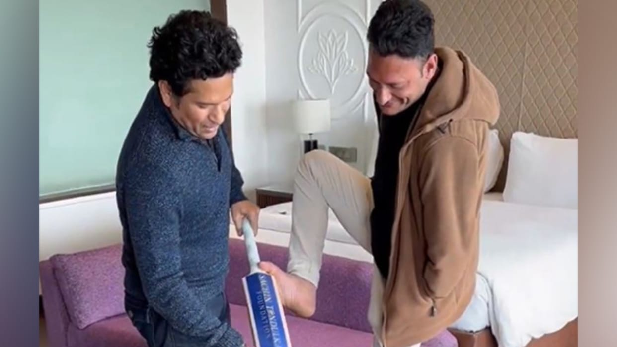 'Real hero, keep inspiring', Sachin Tendulkar gave a special gift to Para cricket team captain Amir Hussain
