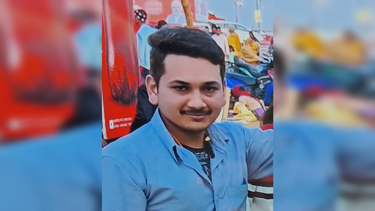 Elder brother murdered by hitting him on the head with a rod, the incident took place while he was sleeping.
