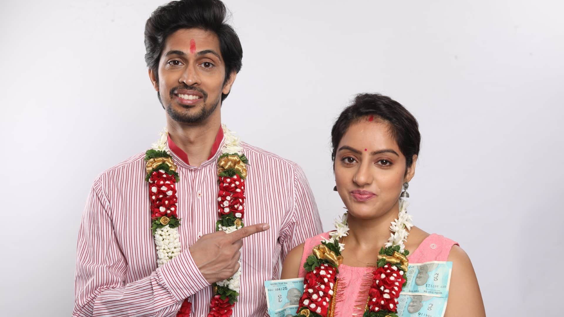 Diya Aur Baati Hum actress deepika singh will work in new show mangal lakshmi as her film Titu Ambani flopped