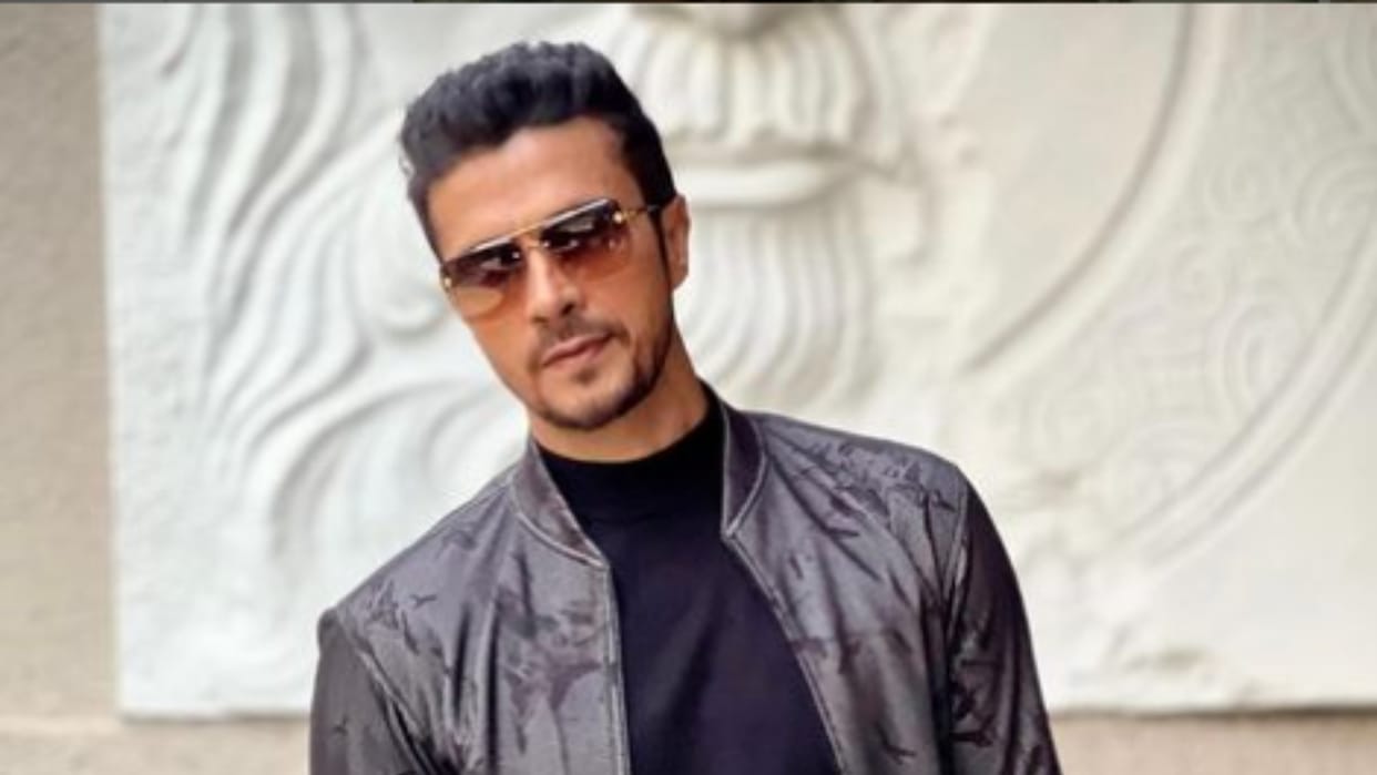 Kaagaz 2 actor Darshan kumar remembers Satish kaushik said he was like his father