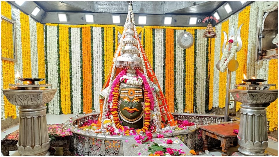 Mahashivratri 2024 Madhya Pradesh Jyotirlinga Darshan How To Reach Mahakaleshwar To Omkareshwar jyotirlinga