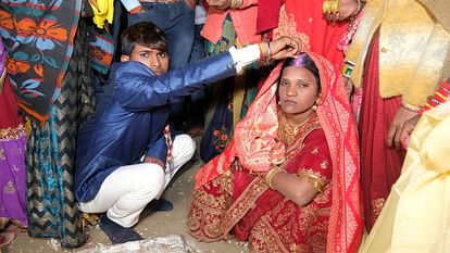Vaishali Dowry: Murder of newly married woman, in-laws abscond after making body disappear; Family alleged