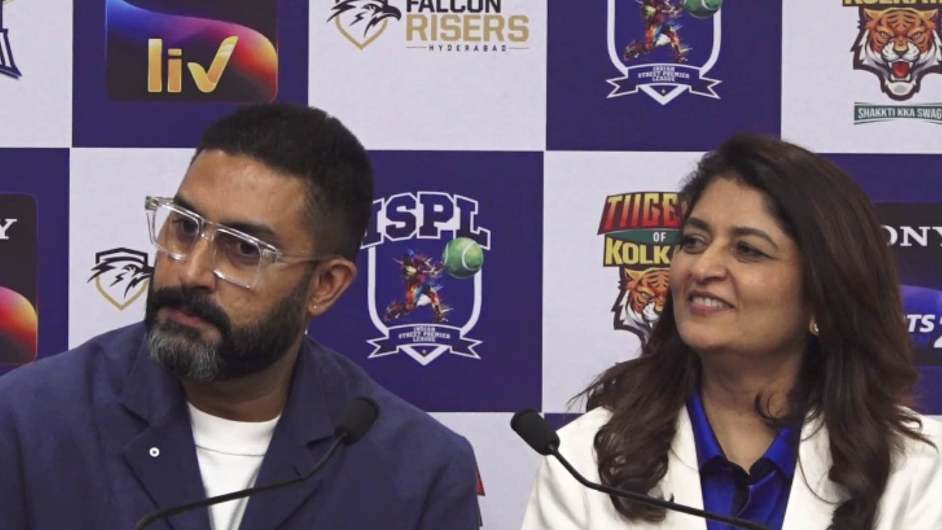 ISPL Auction Press Conferance tiger of kolkata owner Saif ali khan Manjhi mumbai Abhishek bachchan