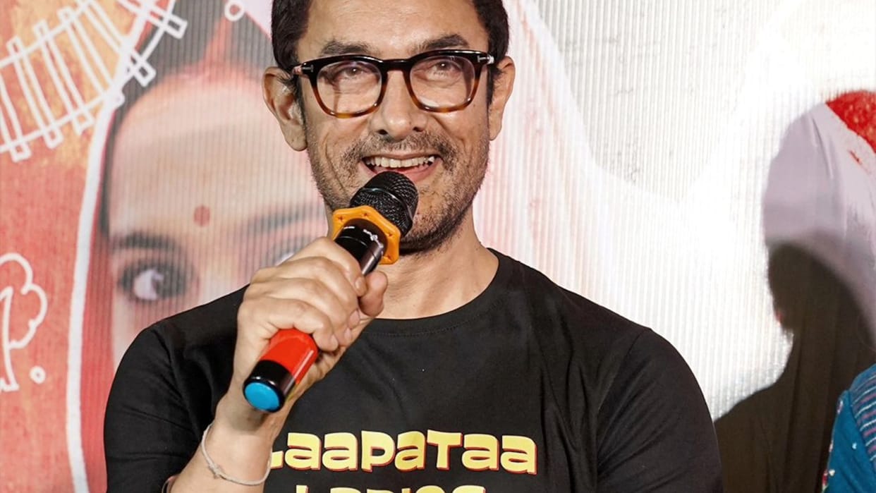 Aamir khan recently said that we can't stop AI technology at the promotional event of laapataa ladies