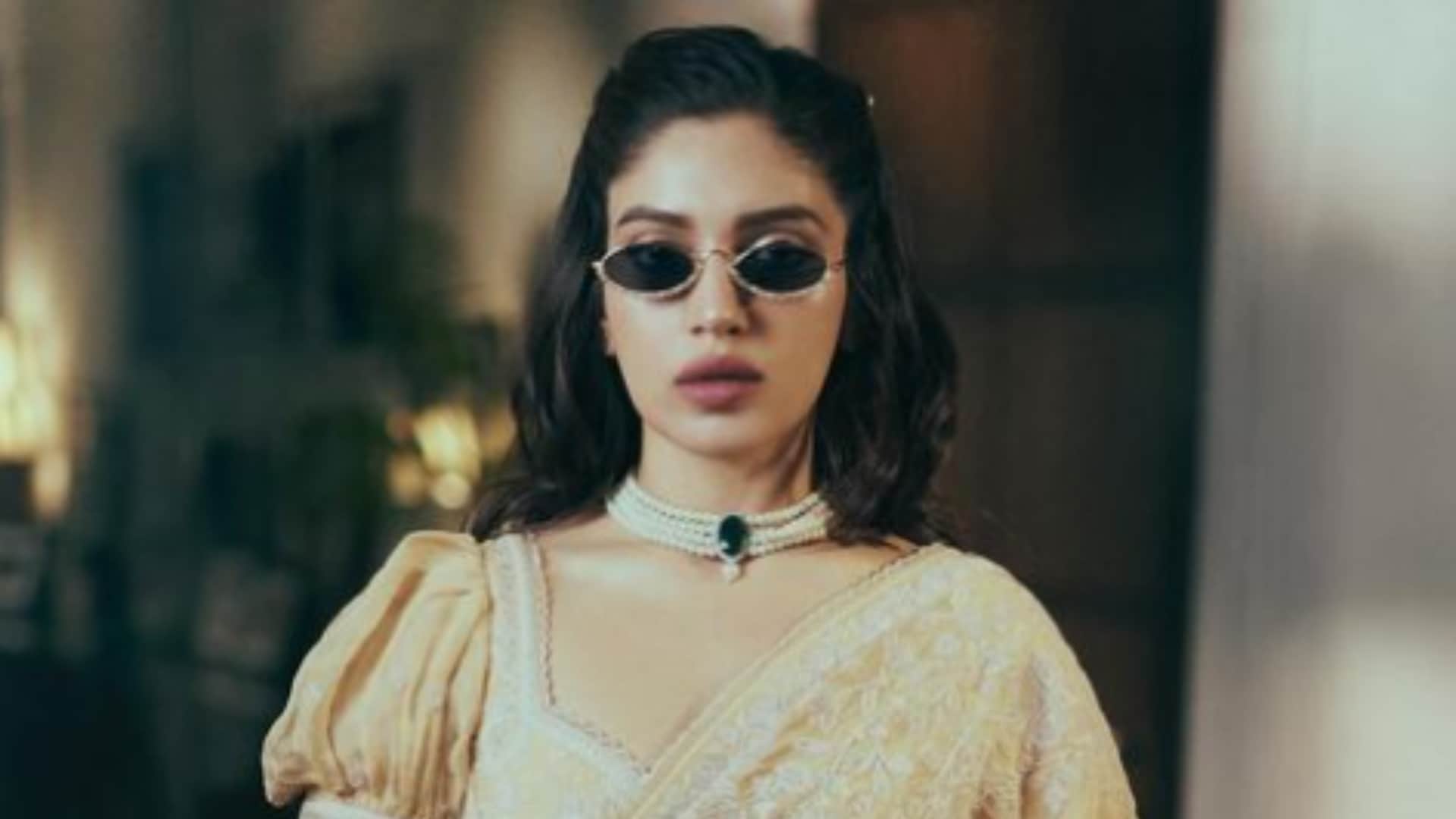 Bollywood actress Bhumi Pednekar First Web Series Daldal announced Read Detail Inside
