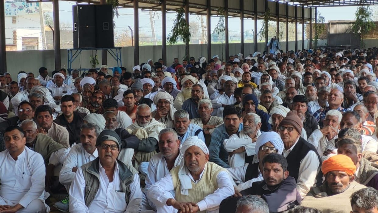 Decision of farmer leaders in Mahapanchayat in Fatehabad