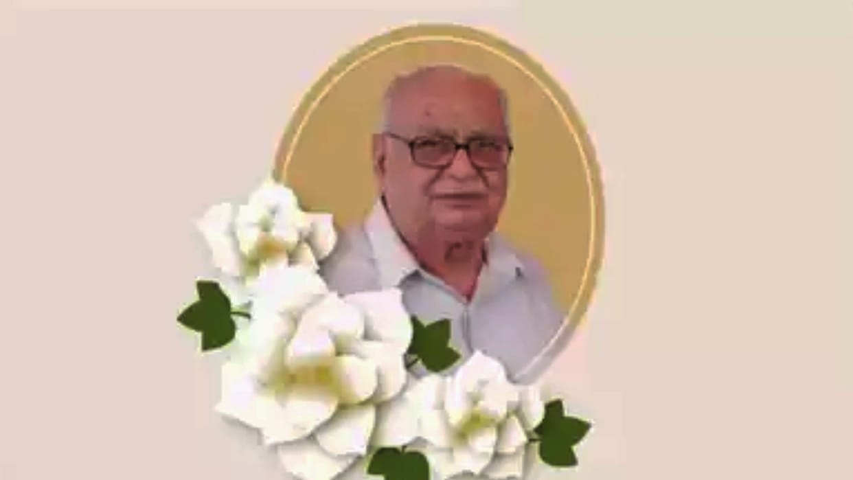 Inder Raj Bahl passed away at age of 84 he was secretary of hema malini produced her film dream girl swami