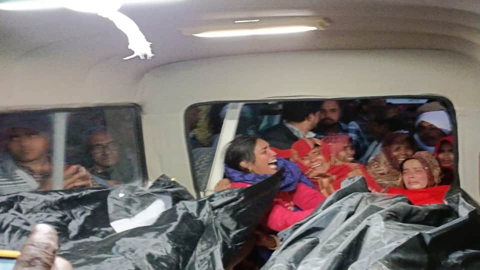 Kasganj Road Accident Dead Bodies reaches In Kasa Village Created Chaos