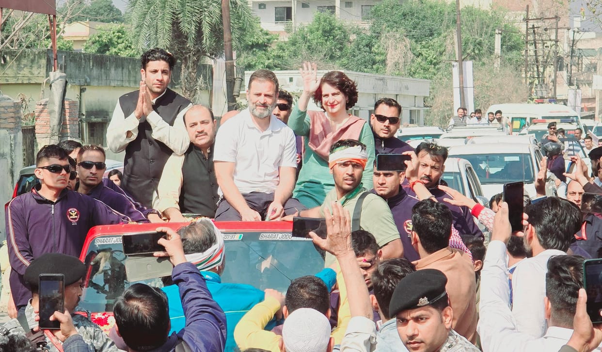Support seen during Rahul visit in Amroha.. still ruckus, tussle between contenders after SP-Congress alliance