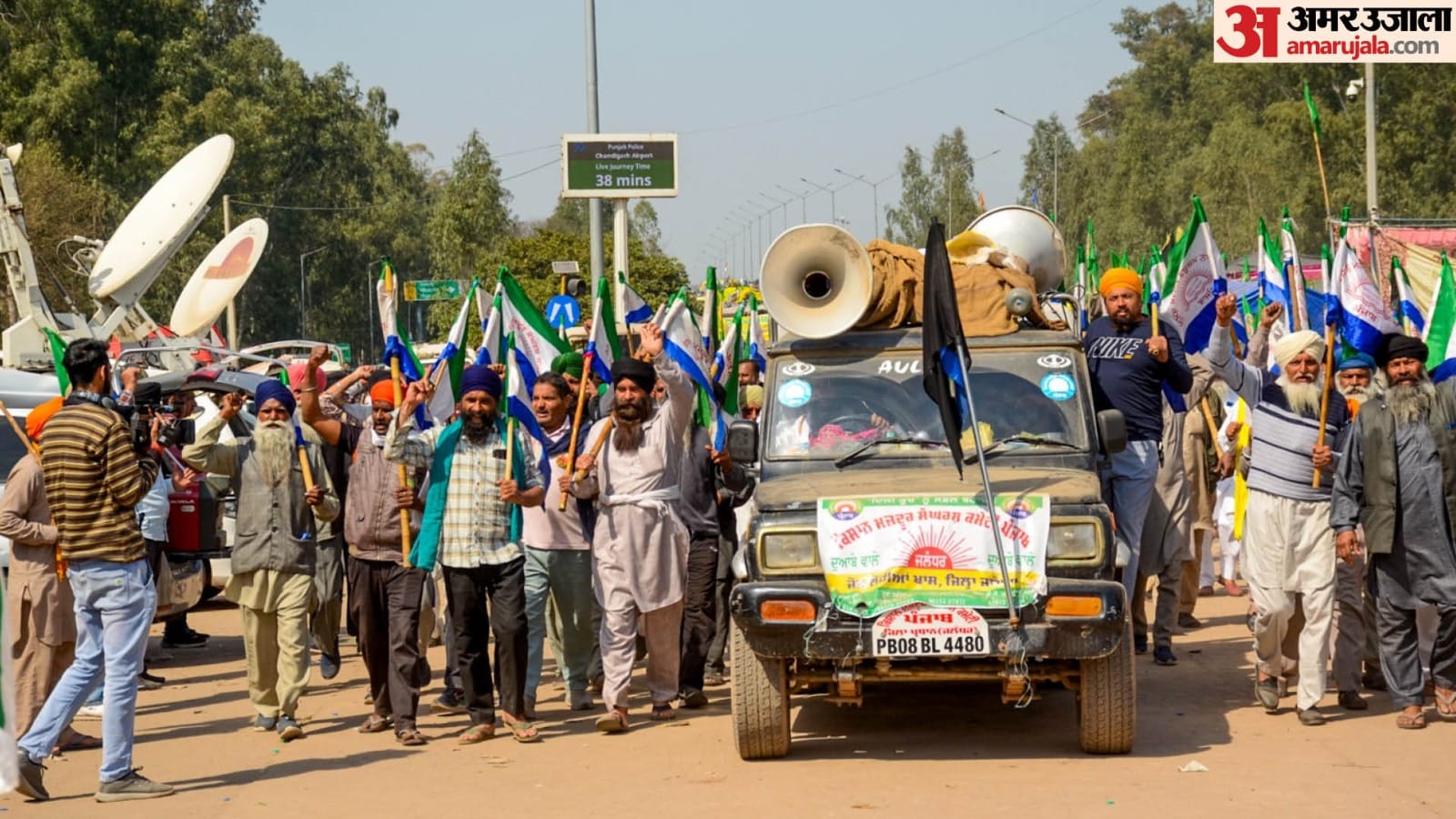 Farmer Protest Shambhu Border is turning into tent city hut like huts are being built by inserting iron pipes