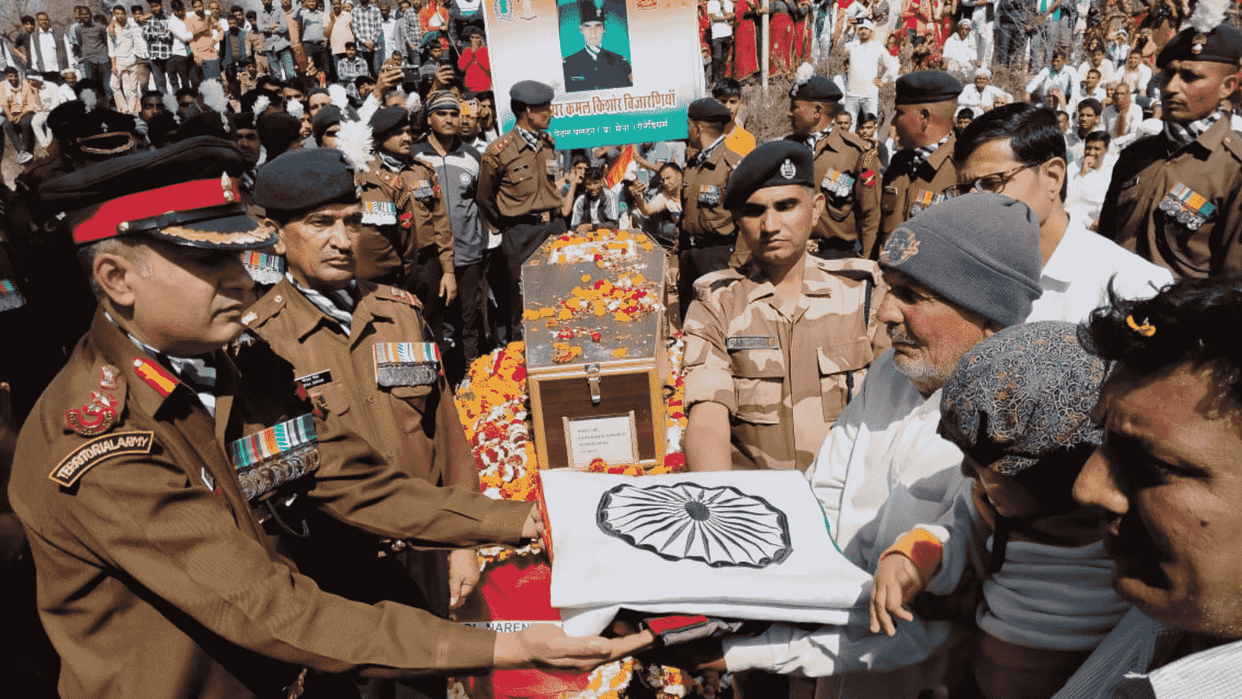 Grenadier Kamal Kishore cremated with military honors