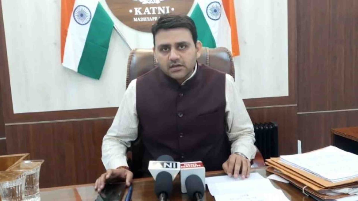 MP Crime: FIR lodged against the sarpanch who let the poachers escape