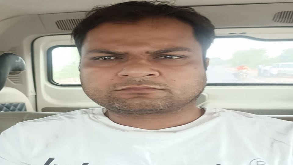 Double murder in Kabirdham Boyfriend murdered girlfriend and her mother