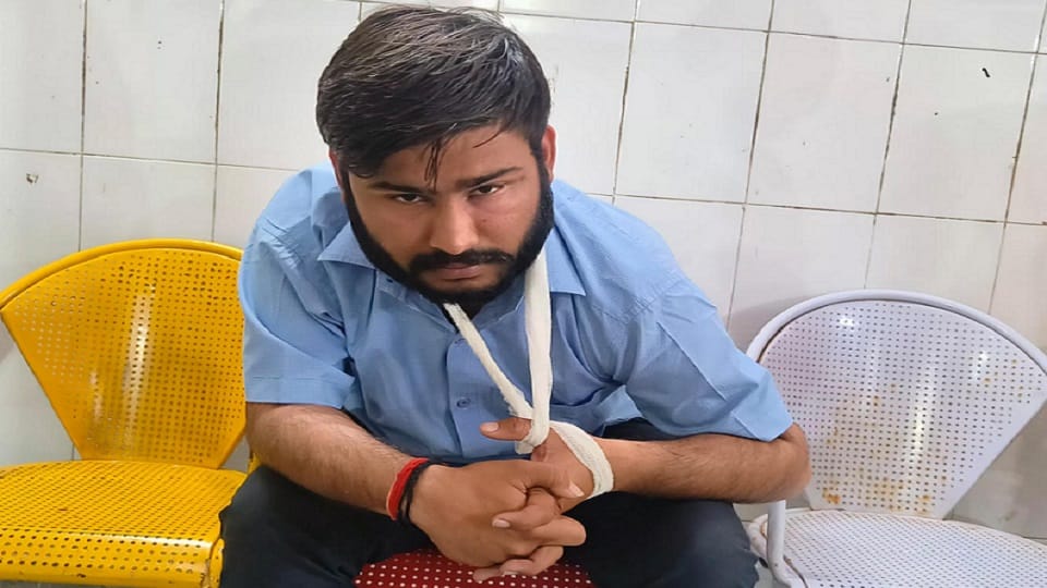 Bajna Chairman son beaten, hand broken